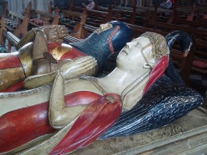 In Worcester Cathedral, this is believed to be the tomb of Sir John Beauchamp and his wife Joan. 